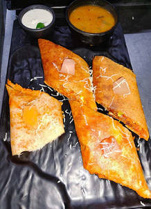 Navratna Masala Dosa