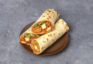 Paneer Achari Roll