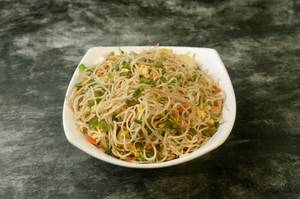Veg Hakka Chowmein