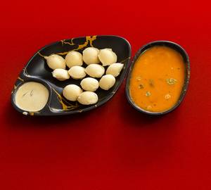 Button (Mini) Idli [12 Pieces] with Sambar and Chutney