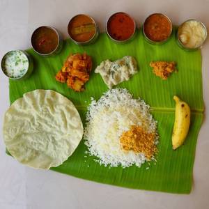 Navathanyam Meals