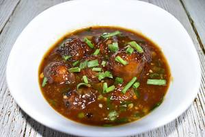 Veg Manchurian In Garlic Sauce
