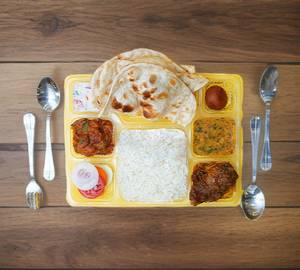 Chicken Premium Thali