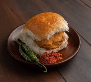 Butter Mumbai  jambo vada Pav