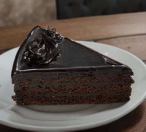 Eggless Dark Chocolate Truffle Pastry