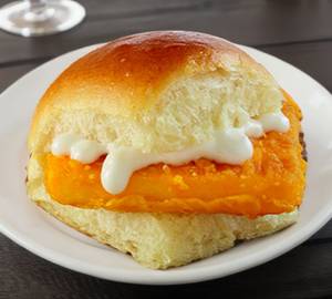 Paneer Supreme Vadapav
