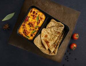 Kadhi Pakoda - PARATHA Meal