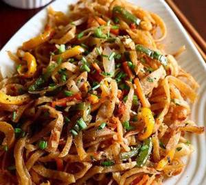 Spicy Egg Roti Noddles