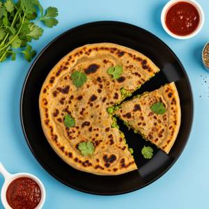 Matar Paratha (Tawa)
