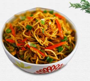 Egg hakka noodles