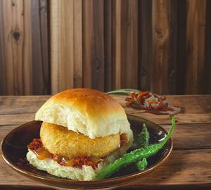 Classic Vadapav