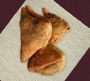 Samosa [1 piece]