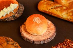 Paneer Stuffed Bun