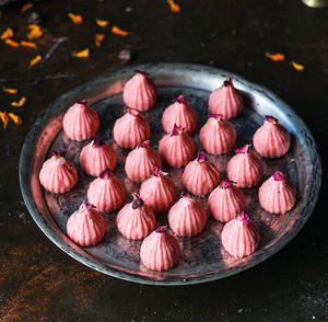 Rose Mawa Modak