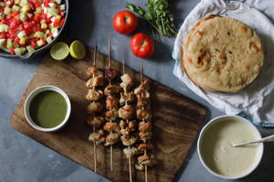 Murgh Lasooni Tikka