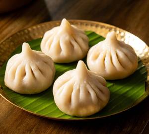 Steamed Modak (4 pcs)