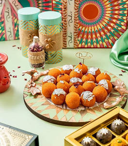 Motichur Ladoo