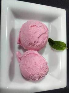 Strawberry Ice Cream