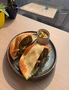 Pita Pocket Sandwich