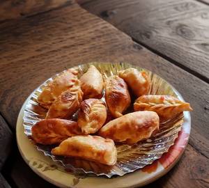 Patta Gobi Fried Momos