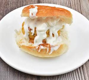 Mayo vada pav