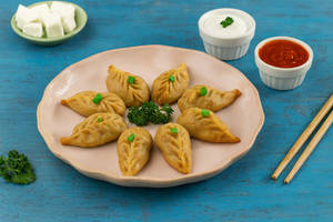 Wheat Paneer Momos