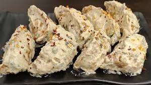 Afghani malai momos