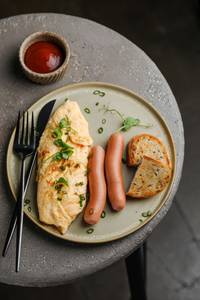 Sausage Omelette