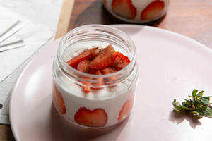 Strawberry & Mascarpone Cream