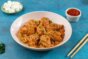 Wheat Chicken Gravy Momos