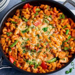 Spicy Cheese Red Sauce Pasta