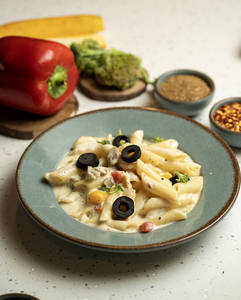 Alfredo White Sauce Pasta