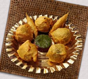 Vada Chaat Maaza