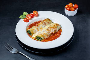 Spinach & Ricotta Cannelloni Pasta
