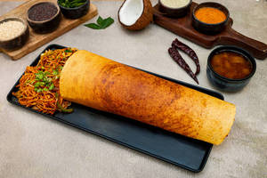 Chopsuey Schezwan Dosa (chef Special)