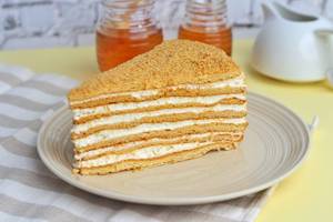 Hive Honey Cake 100 Gm