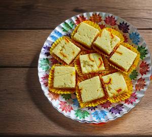 Kesar Sandesh [3 Pieces]