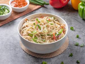 Veg Hakka Noodles