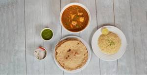 Matar Paneer + Rice + 4 Roti + Salad + Aachar