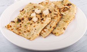Paneer naan        