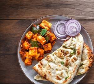 4 Naan & Chilly Paneer & Zero Sugar Coke