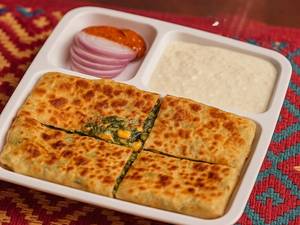 Spinach Corn Cheese Pocket Paratha