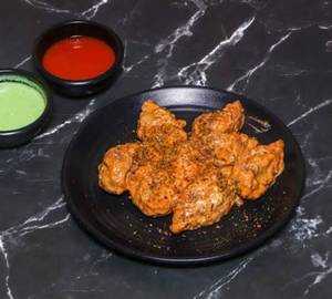 Paneer Achari Momos [11 Pcs]