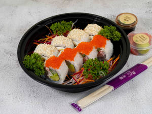 Double Delight Box - Non Veg (8 Pcs)