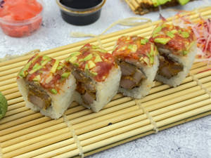 Chicken Katsu Roll With Avocado Salsa Sauce