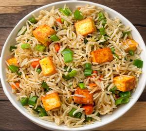 Burnt Garlic Paneer Fried Rice