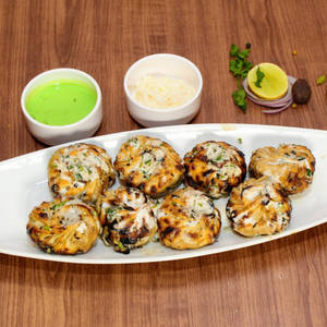 Tandoori Momos