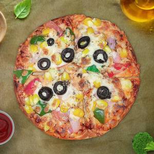 Mix Veg Cheesy Pizza (6 Inch)