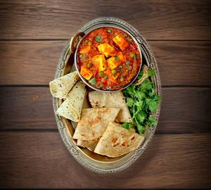 Matar Paneer With  Chapati Thali  ( 5 pice dashi ghee)