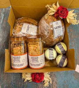 Bread Basket With Dips